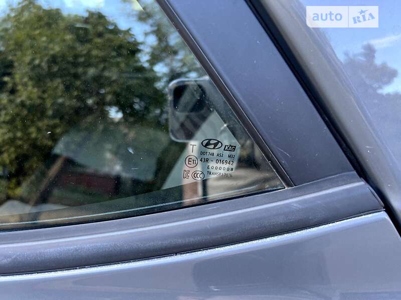 Позашляховик / Кросовер Hyundai Venue 2020 в Кривому Розі