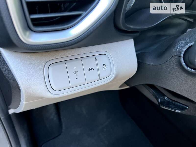 Позашляховик / Кросовер Hyundai Venue 2020 в Кривому Розі