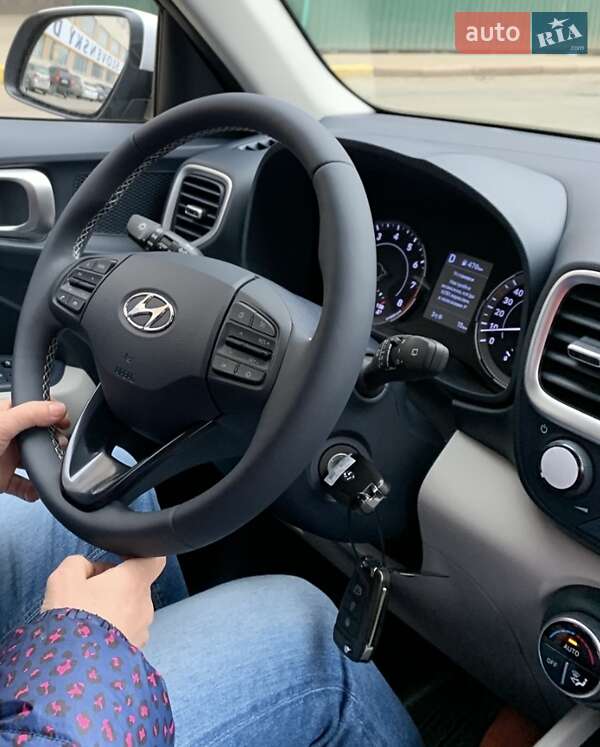 Позашляховик / Кросовер Hyundai Venue 2022 в Києві