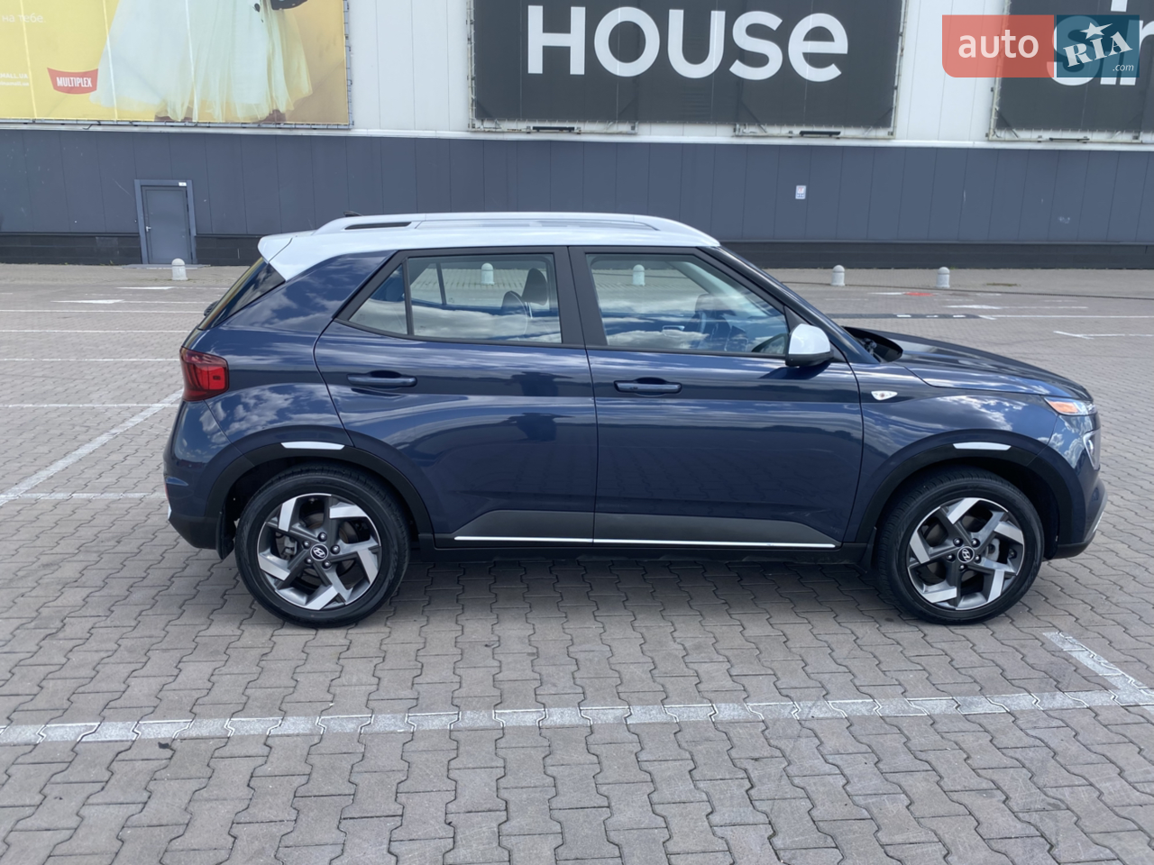 2021 Hyundai Venue - мініатюра 18