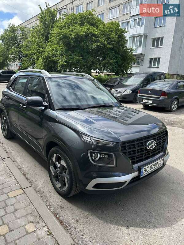 Внедорожник / Кроссовер Hyundai Venue 2023 в 