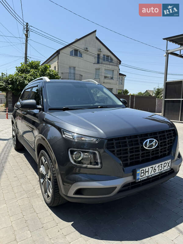 Позашляховик / Кросовер Hyundai Venue 2021 в 