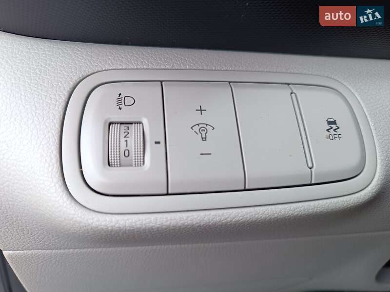 Позашляховик / Кросовер Hyundai Venue 2023 в Полтаві