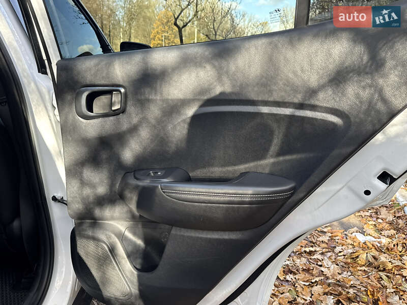 Внедорожник / Кроссовер Hyundai Venue 2021 в Дрогобыче фото 44 Внедорожник / Кроссовер Hyundai Venue 2021 в Дрогобыче