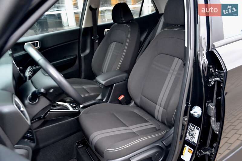 Внедорожник / Кроссовер Hyundai Venue 2023 в Хмельницком фото 87 Внедорожник / Кроссовер Hyundai Venue 2023 в Хмельницком