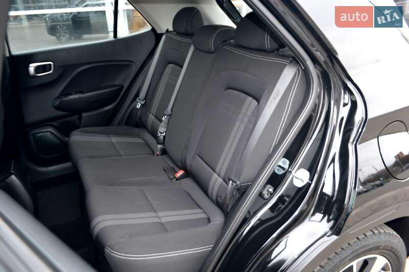 Внедорожник / Кроссовер Hyundai Venue 2023 в Хмельницком фото 42 Внедорожник / Кроссовер Hyundai Venue 2023 в Хмельницком