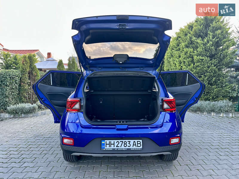 Внедорожник / Кроссовер Hyundai Venue 2024 в Одессе