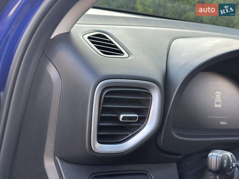 Внедорожник / Кроссовер Hyundai Venue 2024 в Одессе