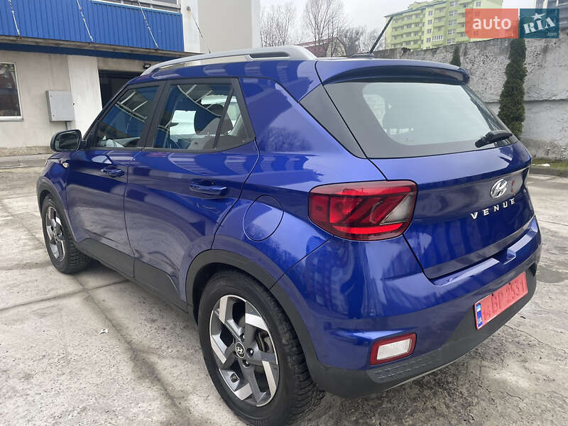 Внедорожник / Кроссовер Hyundai Venue 2023 в Львове