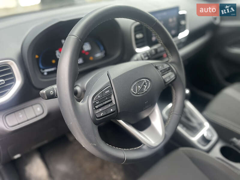 Внедорожник / Кроссовер Hyundai Venue 2023 в Львове