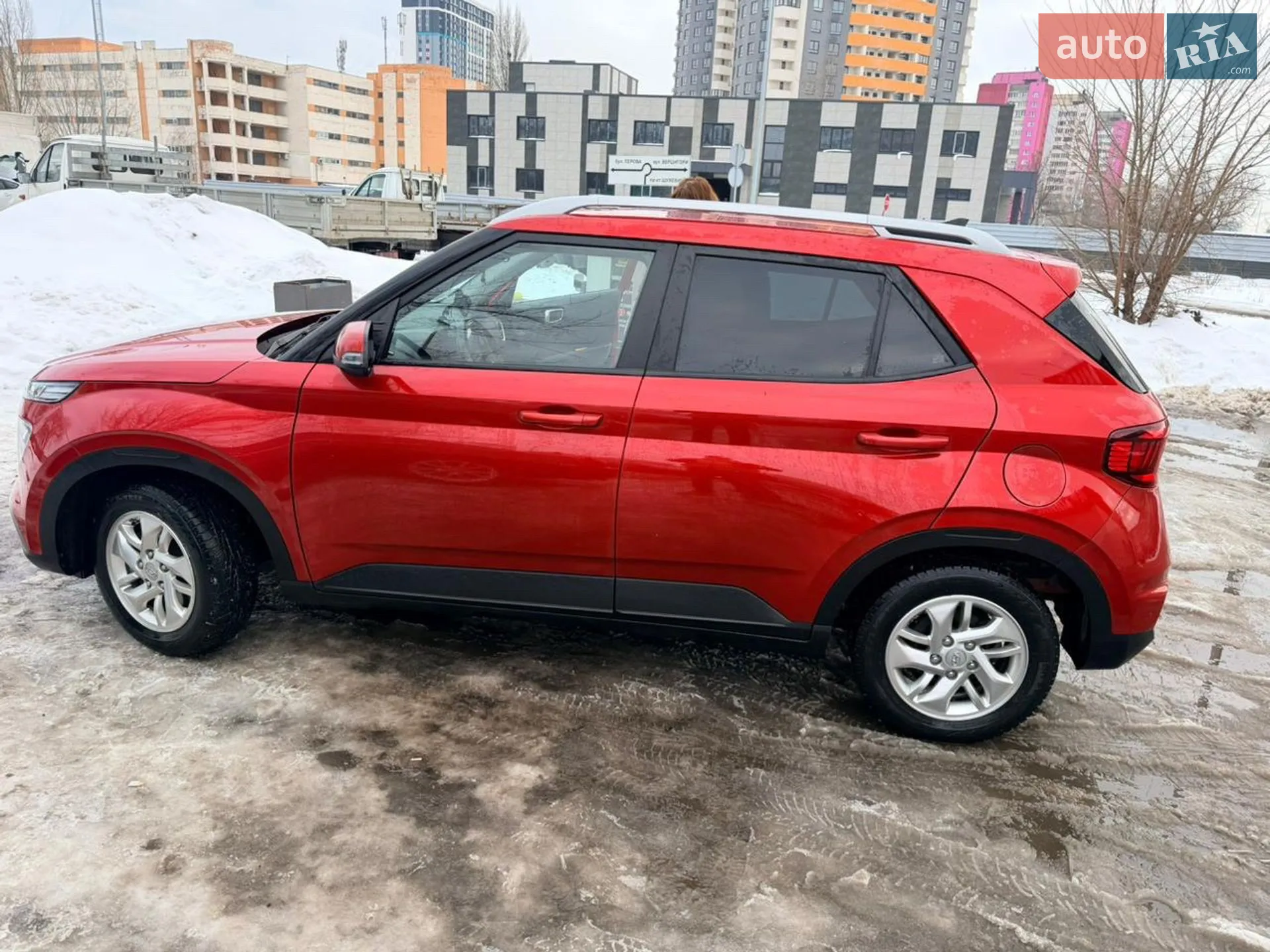 2021 Hyundai Venue - мініатюра 2