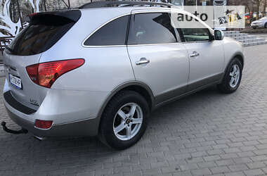 Позашляховик / Кросовер Hyundai Veracruz 2011 в Житомирі