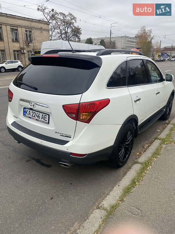 Позашляховик / Кросовер Hyundai Veracruz 2008 в Києві