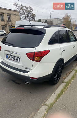 Позашляховик / Кросовер Hyundai Veracruz 2008 в Києві