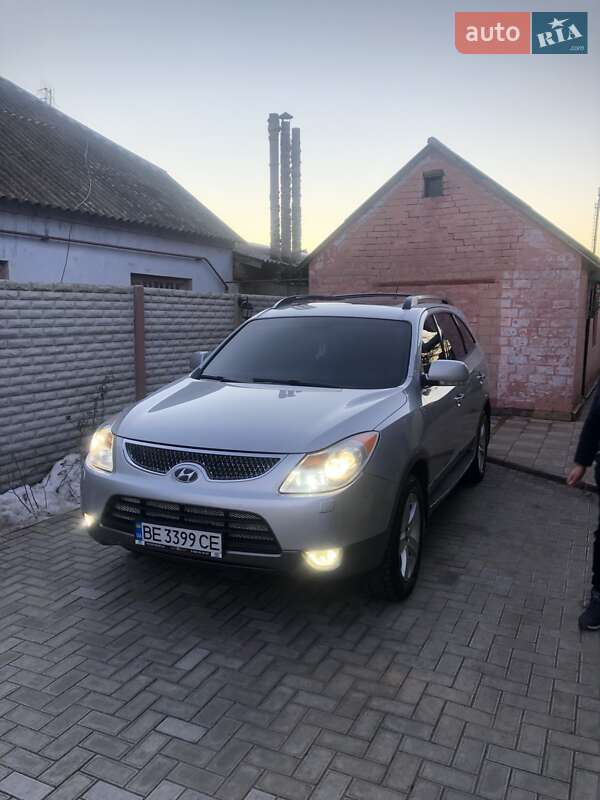 Внедорожник / Кроссовер Hyundai Veracruz 2008 в Николаеве