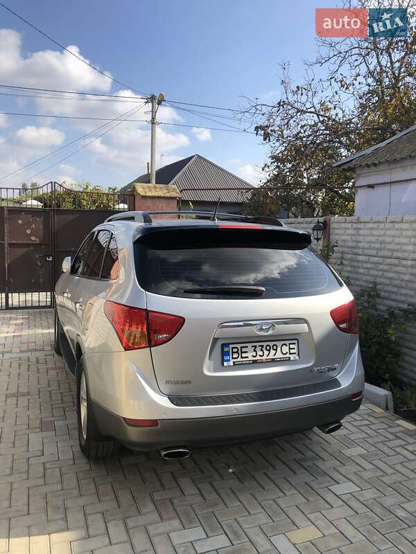 Внедорожник / Кроссовер Hyundai Veracruz 2008 в Николаеве