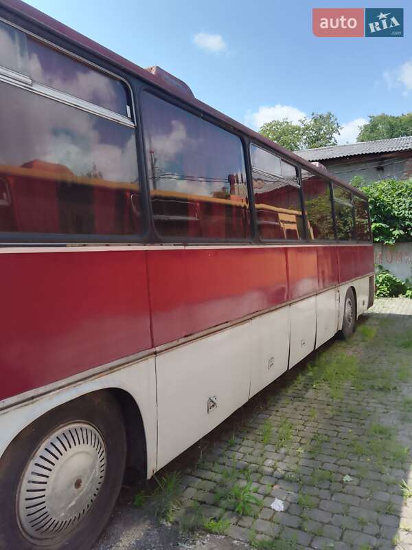 Туристический / Междугородний автобус Ikarus 200 1984 в Мукачево