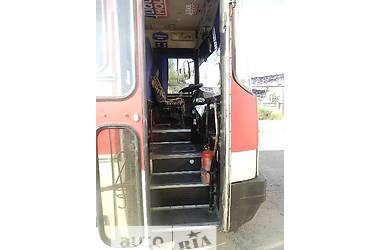 Автобус Ikarus 250 1990 в 