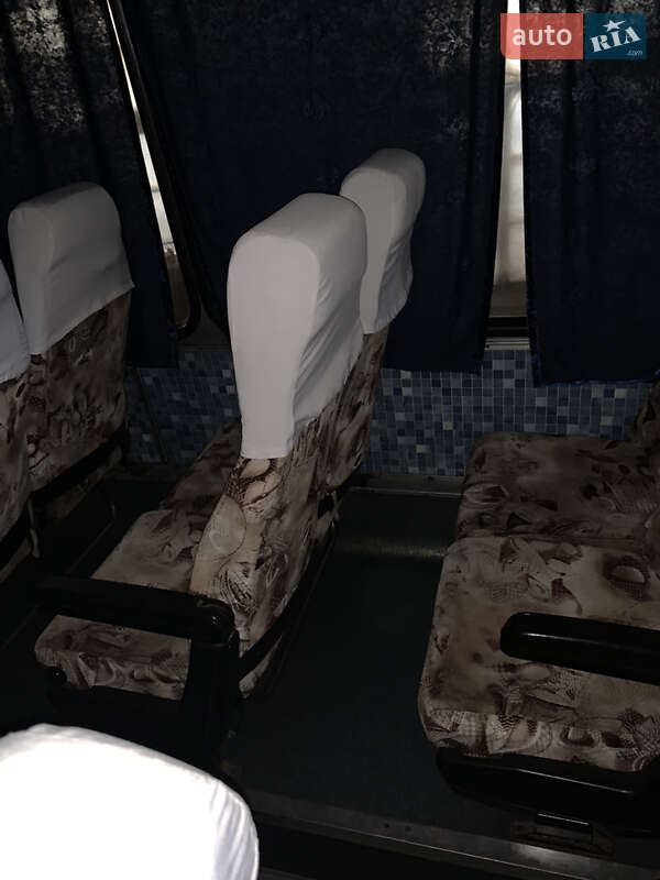 Туристичний / Міжміський автобус Ikarus 250 1989 в Кривому Розі