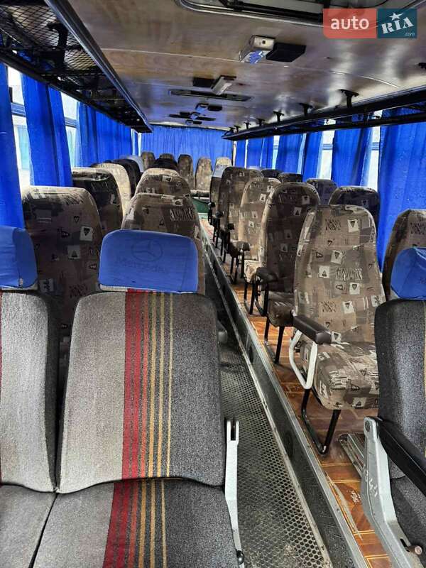 Туристический / Междугородний автобус Ikarus 256 1992 в Коломые