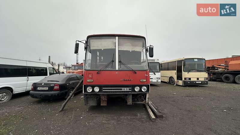 Ikarus 256 1990 Ikarus 256 1990