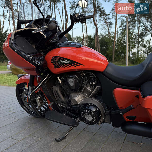 Мотоцикл Круізер Indian Challenger 2024 в Житомирі
