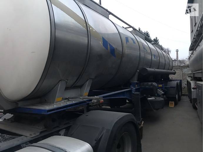 Цистерна напівпричіп Indox C438 2008 в Березані