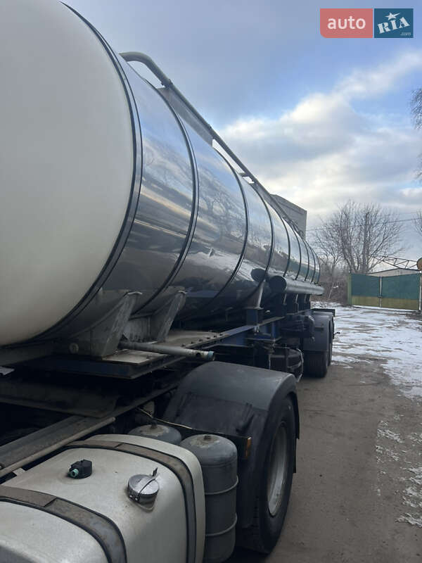 Цистерна напівпричіп Indox C438 2008 в Березані