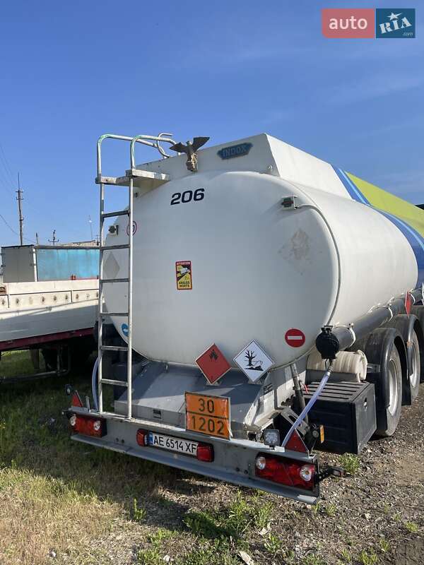 Цистерна напівпричіп Indox SC-3 1998 в Харкові