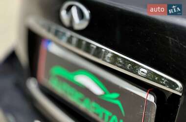 Внедорожник / Кроссовер Infiniti EX 25 2011 в 