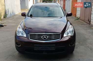 Внедорожник / Кроссовер Infiniti EX 25 2011 в 