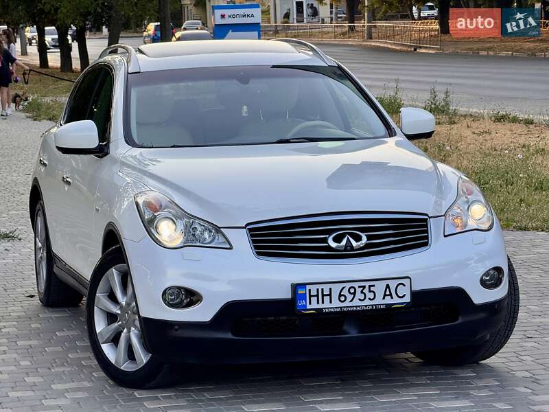 Позашляховик / Кросовер Infiniti EX 25 2011 в Одесі