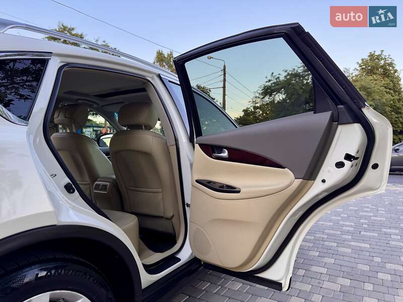 Позашляховик / Кросовер Infiniti EX 25 2011 в Одесі