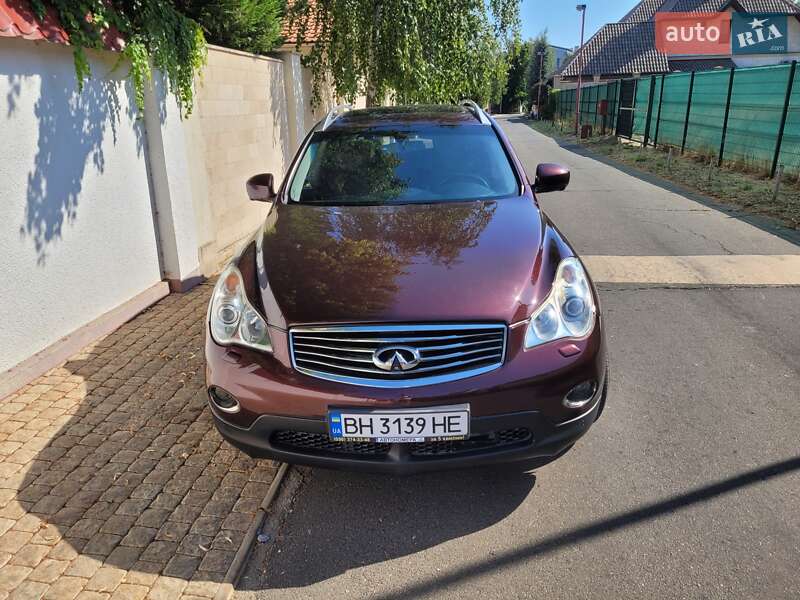 Infiniti EX 25 2011