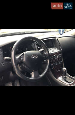 Внедорожник / Кроссовер Infiniti EX 35 2012 в 