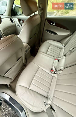 Позашляховик / Кросовер Infiniti EX 35 2007 в  фото 12 Позашляховик / Кросовер Infiniti EX 35 2007 в
