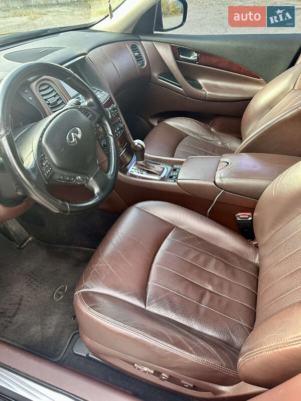 Внедорожник / Кроссовер Infiniti EX 35 2009 в Полтаве фото 9 Внедорожник / Кроссовер Infiniti EX 35 2009 в Полтаве