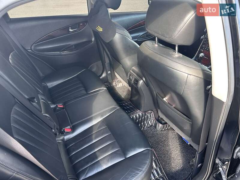 Внедорожник / Кроссовер Infiniti EX 35 2012 в Чернигове