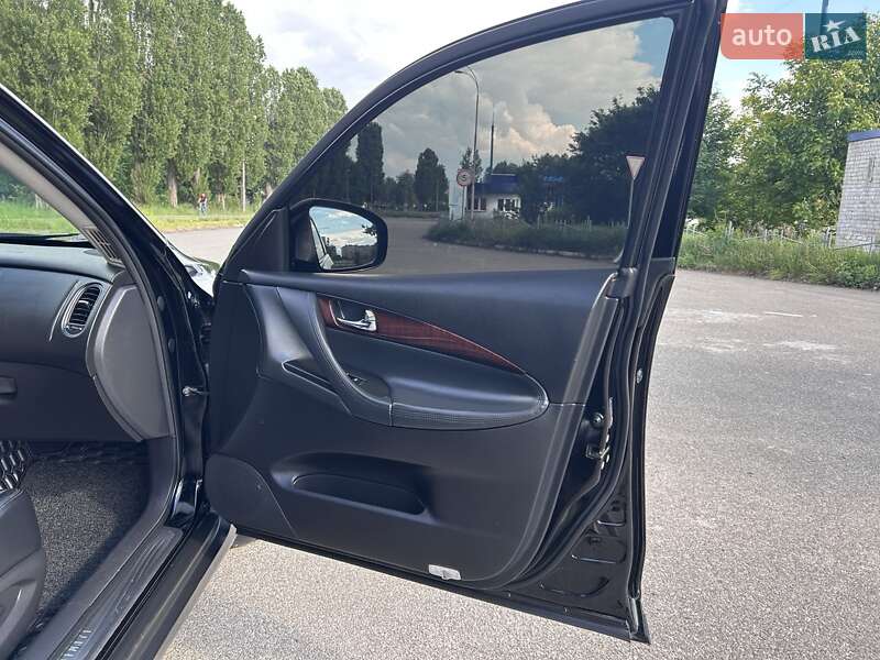 Внедорожник / Кроссовер Infiniti EX 35 2012 в Чернигове