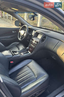 Внедорожник / Кроссовер Infiniti EX 37 2012 в 