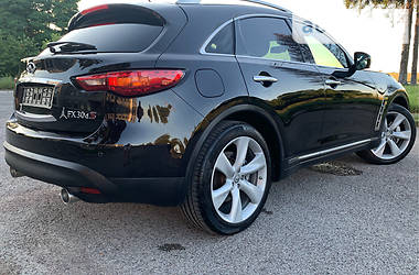 Внедорожник / Кроссовер Infiniti FX 30 2012 в Тернополе