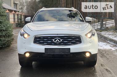 Позашляховик / Кросовер Infiniti FX 30 2012 в Києві