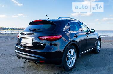 Внедорожник / Кроссовер Infiniti FX 30 2012 в Одессе