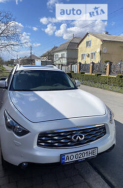 Внедорожник / Кроссовер Infiniti FX 30 2011 в Ужгороде