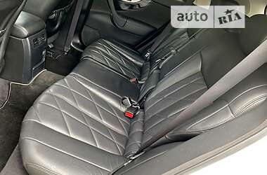 Внедорожник / Кроссовер Infiniti FX 30 2011 в 