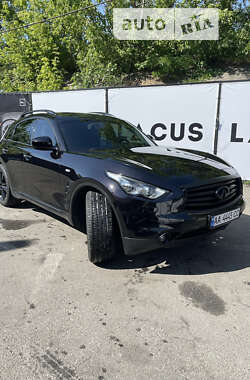 Позашляховик / Кросовер Infiniti FX 30 2012 в Києві