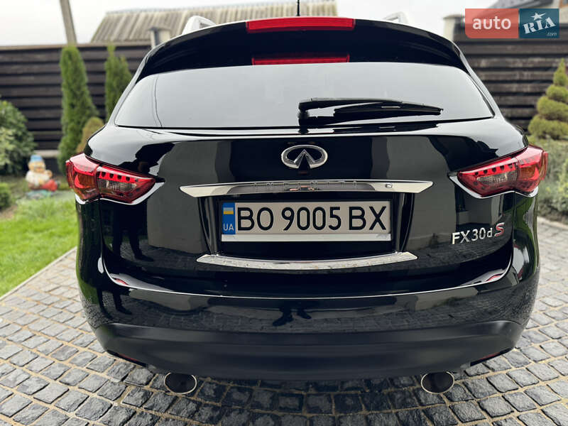 Позашляховик / Кросовер Infiniti FX 30 2012 в Тернополі