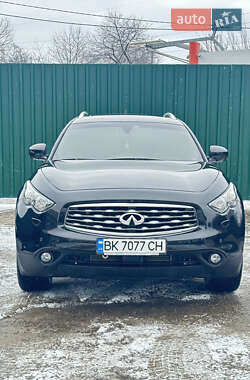 Внедорожник / Кроссовер Infiniti FX 30 2011 в Ровно