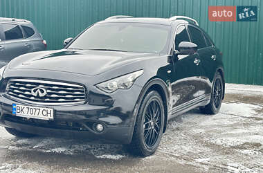 Внедорожник / Кроссовер Infiniti FX 30 2011 в Ровно