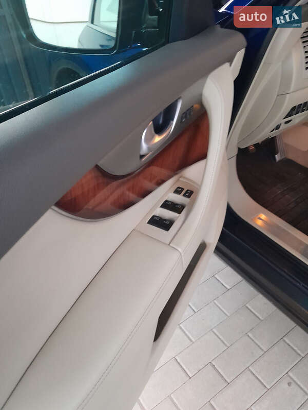 Внедорожник / Кроссовер Infiniti FX 30 2012 в Мукачево